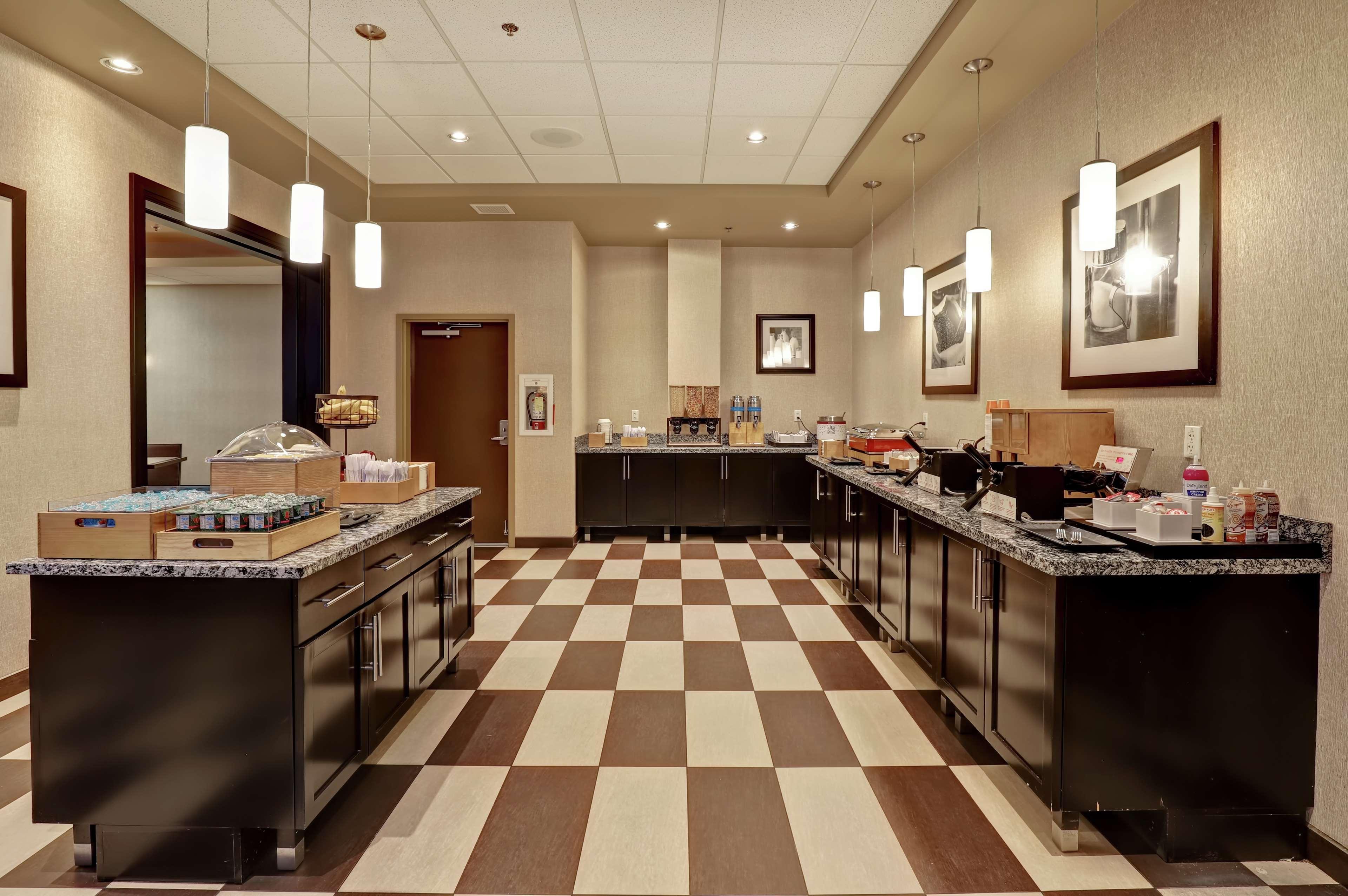 Hampton Inn By Hilton Chilliwack Ngoại thất bức ảnh